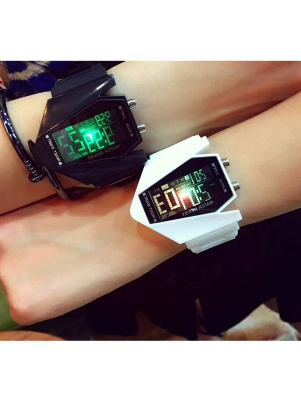 Men's Digital Military Sports Watch - Waterproof LED Airplane Design, Stylish